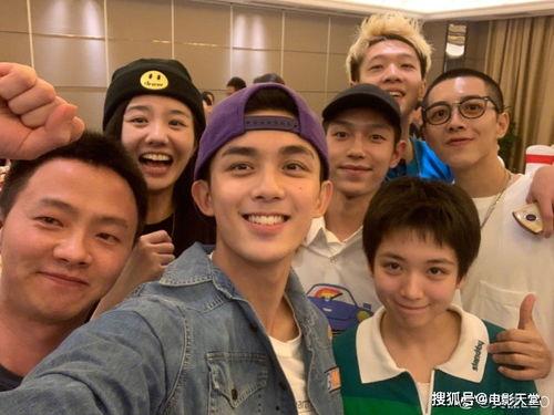 娱乐吃瓜当红小生,揭秘当红小生背后的娱乐吃瓜故事